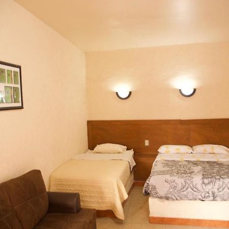 Hotel Cuauhtemoc Querétaro Buitenkant foto