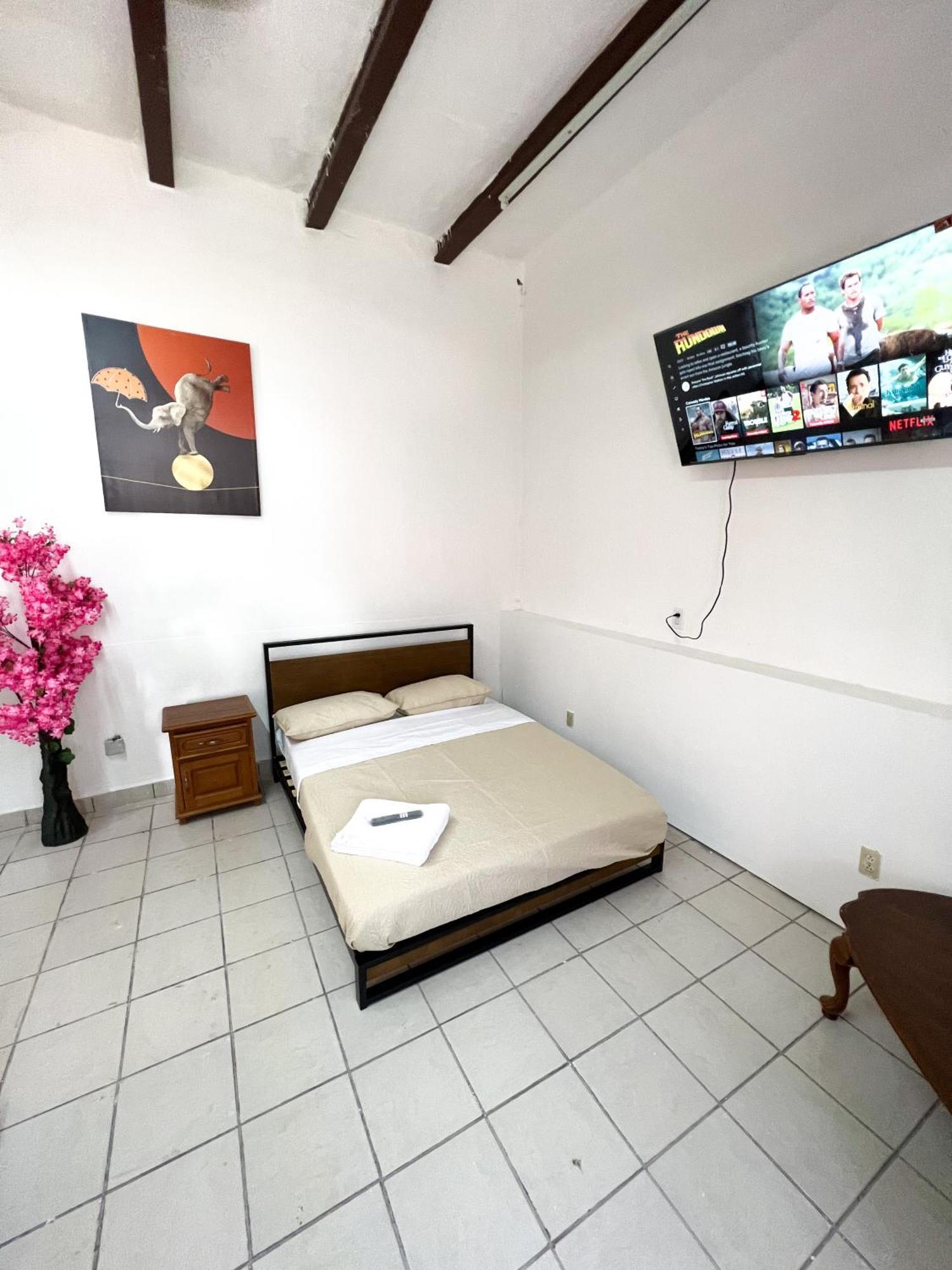 Hotel Cuauhtemoc Querétaro Buitenkant foto