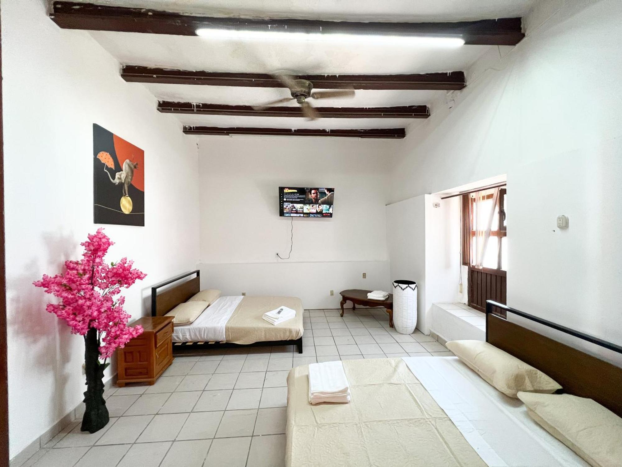 Hotel Cuauhtemoc Querétaro Buitenkant foto